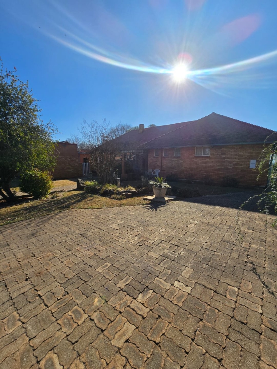 3 Bedroom Property for Sale in Stilfontein Ext 3 North West